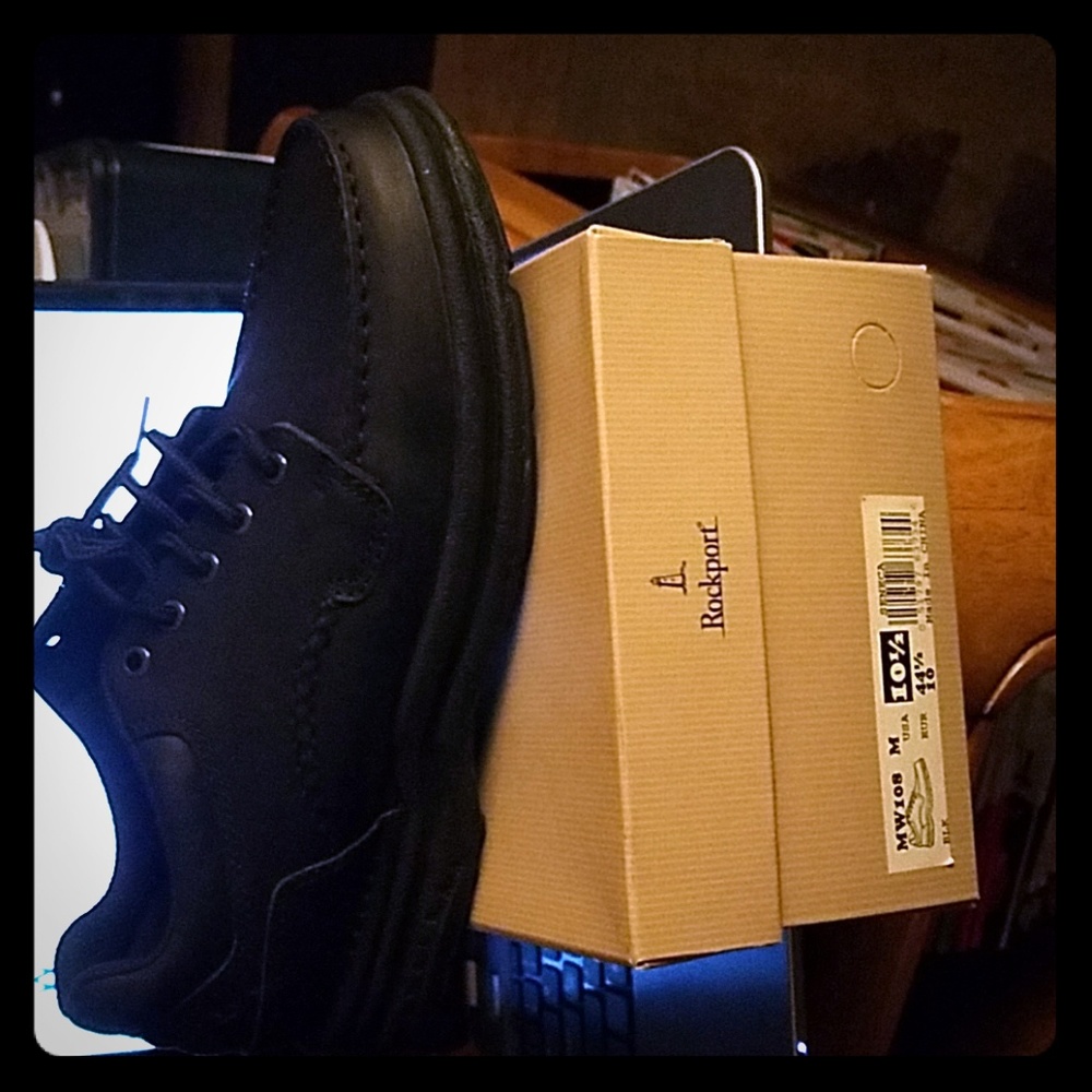 ROCKPORT men's shoes